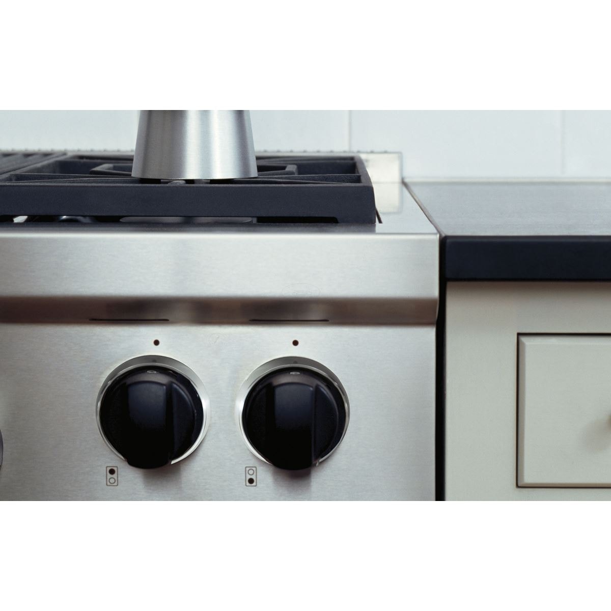 Wolf - Knobs Cooking Accessory Range in Black - 821178