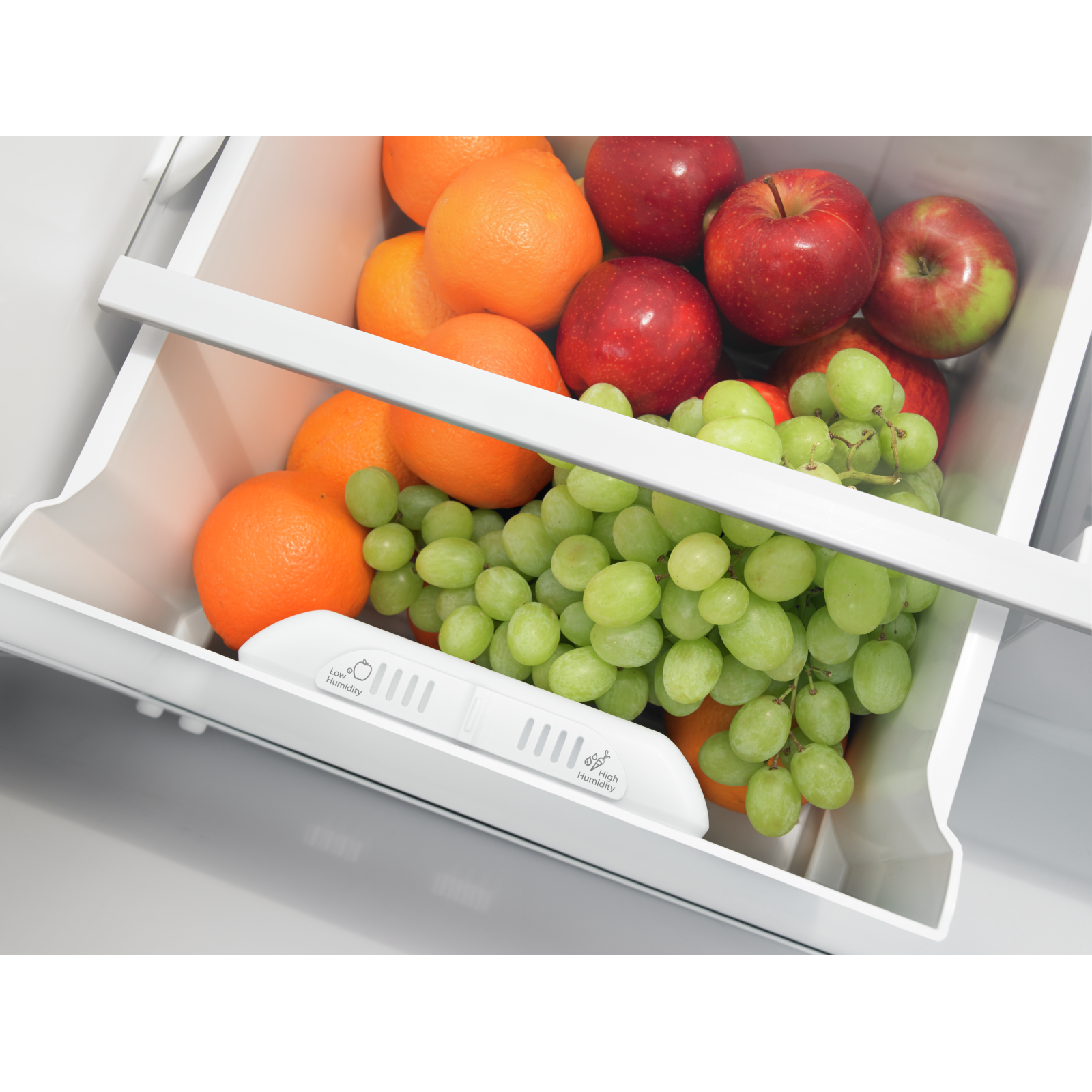 Amana - 29.75 Inch 18 cu. ft Top Mount Refrigerator in White - ART318FFDW