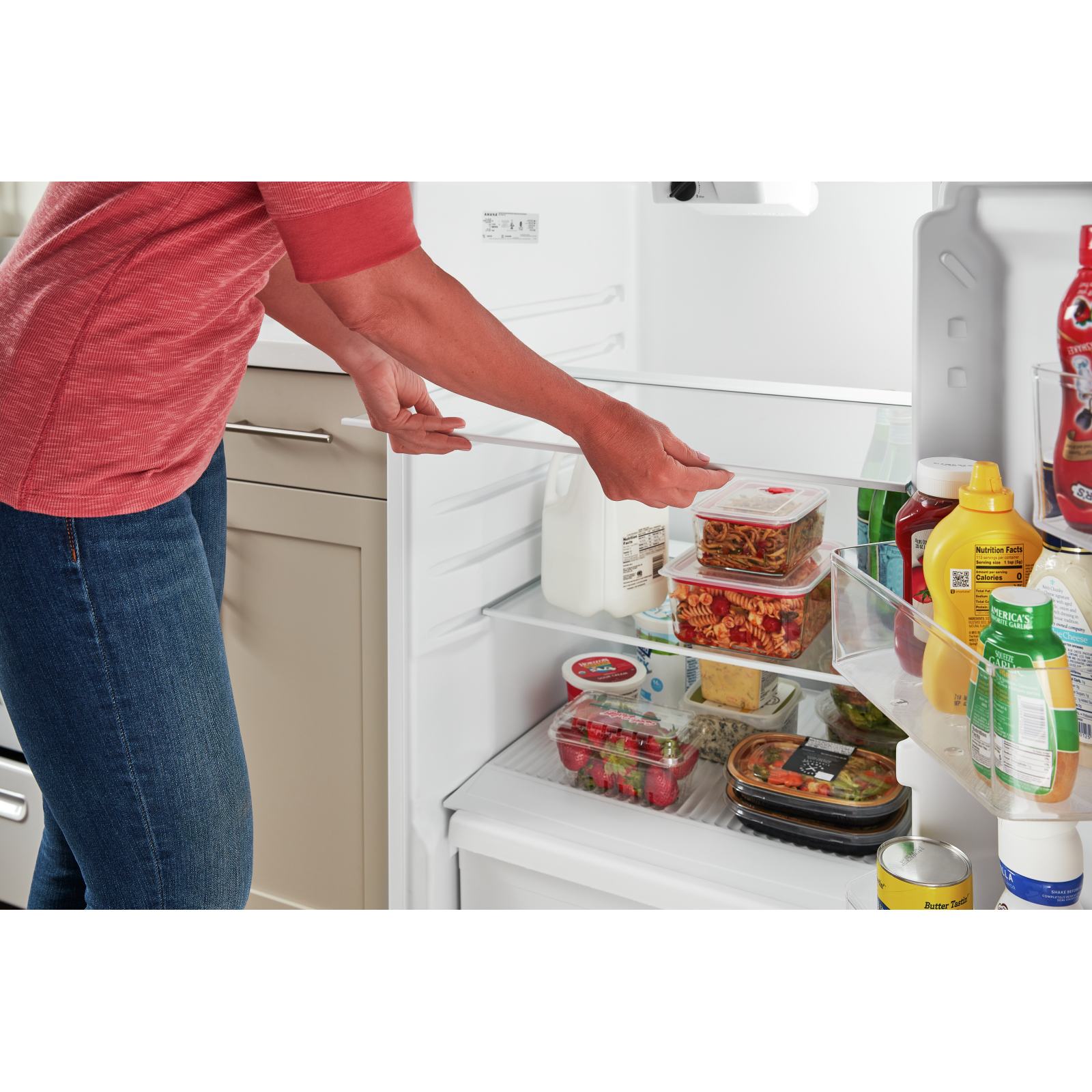 Amana - 28.13 Inch 16.4 cu. ft Top Mount Refrigerator in White - ARTX3028PW