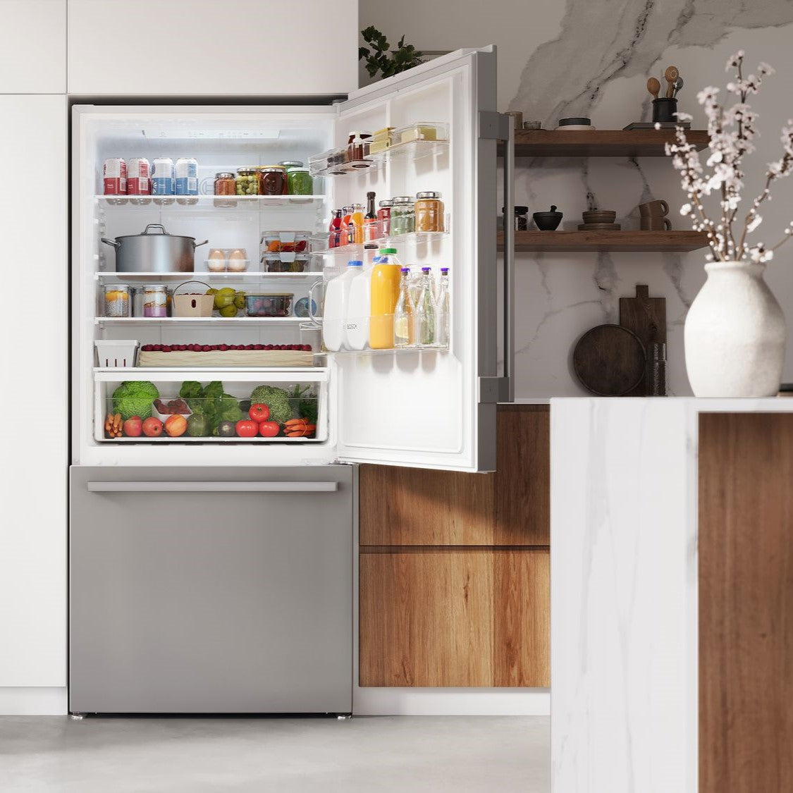 Bosch - 31.25 Inch 17.2 cu. ft Bottom Mount Refrigerator in Stainless - B33CM10SNS