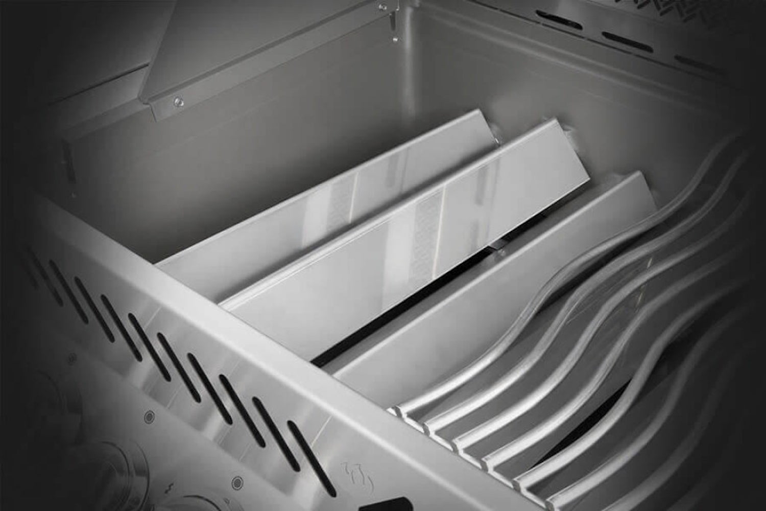 Napoleon Grills - 5 Burner Gas BBQ in Stainless - BIP500RBNSS-3