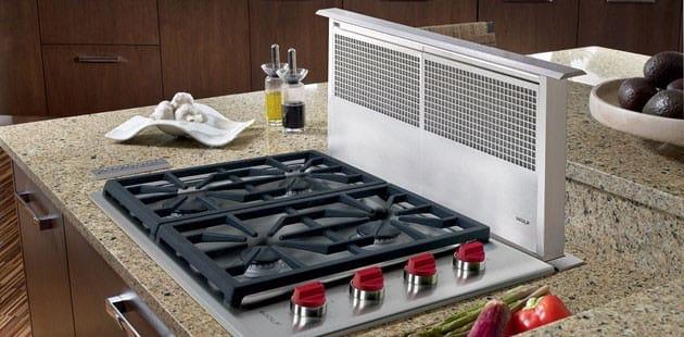 Wolf - 30 inch wide Gas Cooktop in Stainless - CG304P/S