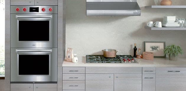 Wolf - 36 inch wide Gas Cooktop in Stainless - CG365P/S