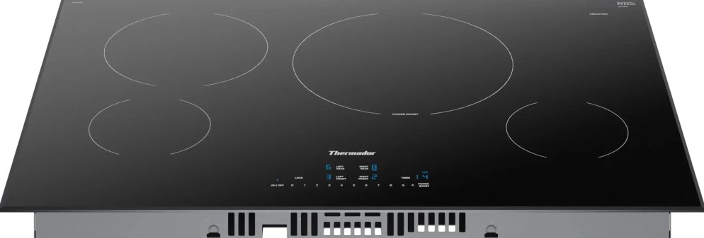 Thermador - 31 Inch Induction Cooktop in Black - CIT304YB