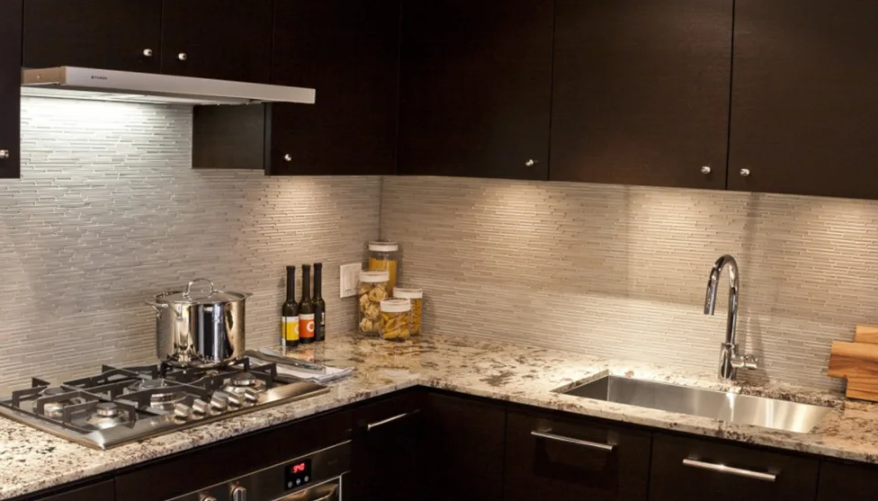 Faber - 30 Inch 400 CFM Under Cabinet Range Vent in Stainless - CRIS30SS400