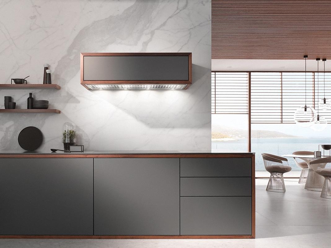 Miele - 43.5 Inch 625 CFM Under Cabinet Range Vent in Stainless - DA2518