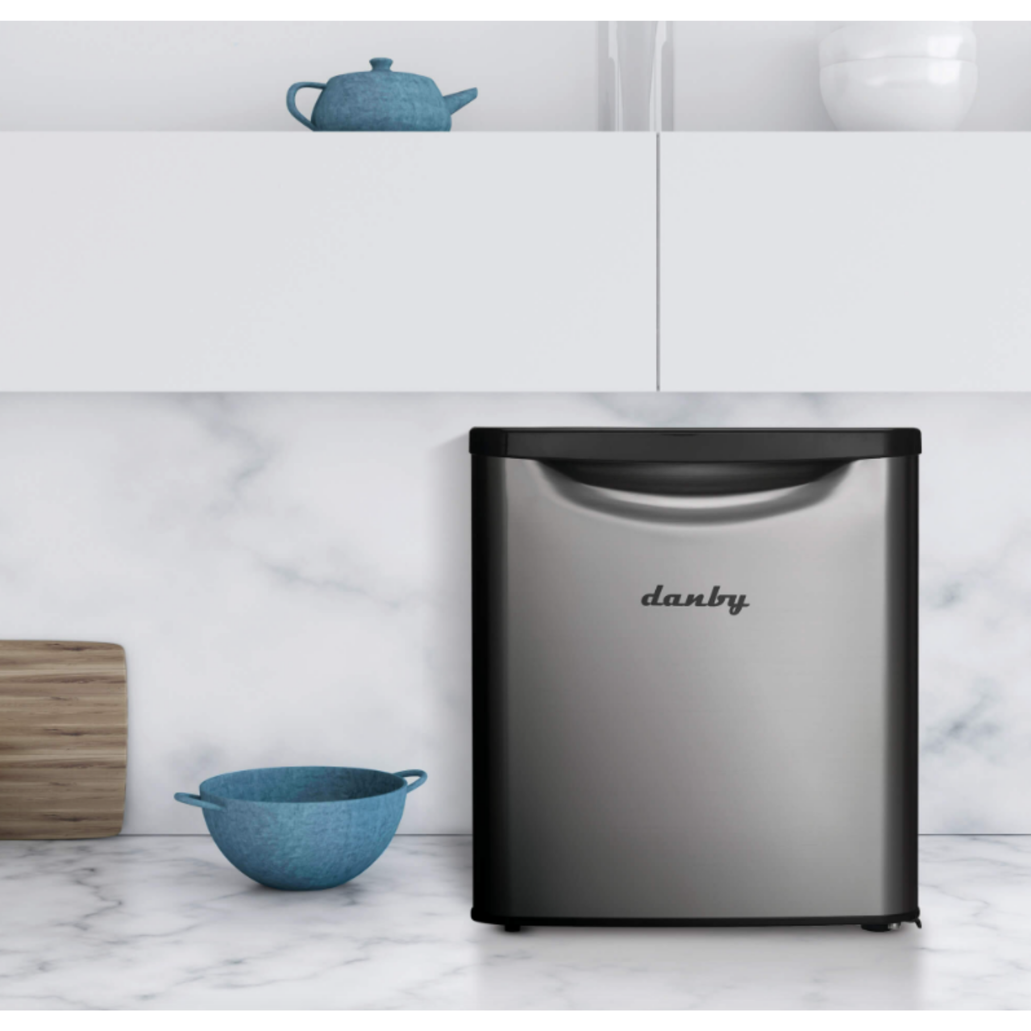 Danby - 17.7 Inch 1.7 cu. ft Compact Refrigerator in Stainless - DAR017A3BSLDB