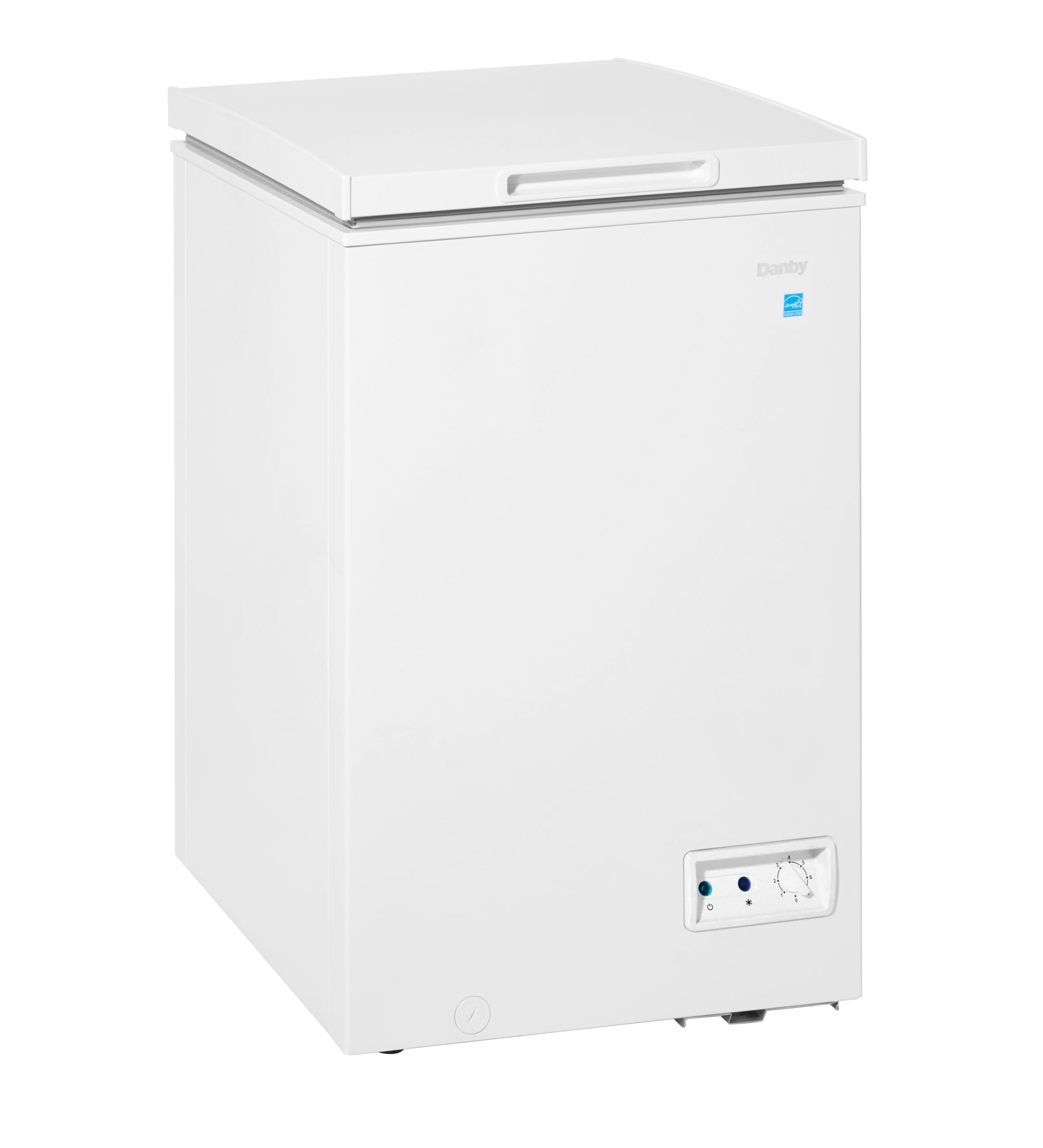 Danby - 3.5 cu. Ft Chest Freezer in White - DCF035A5WDB