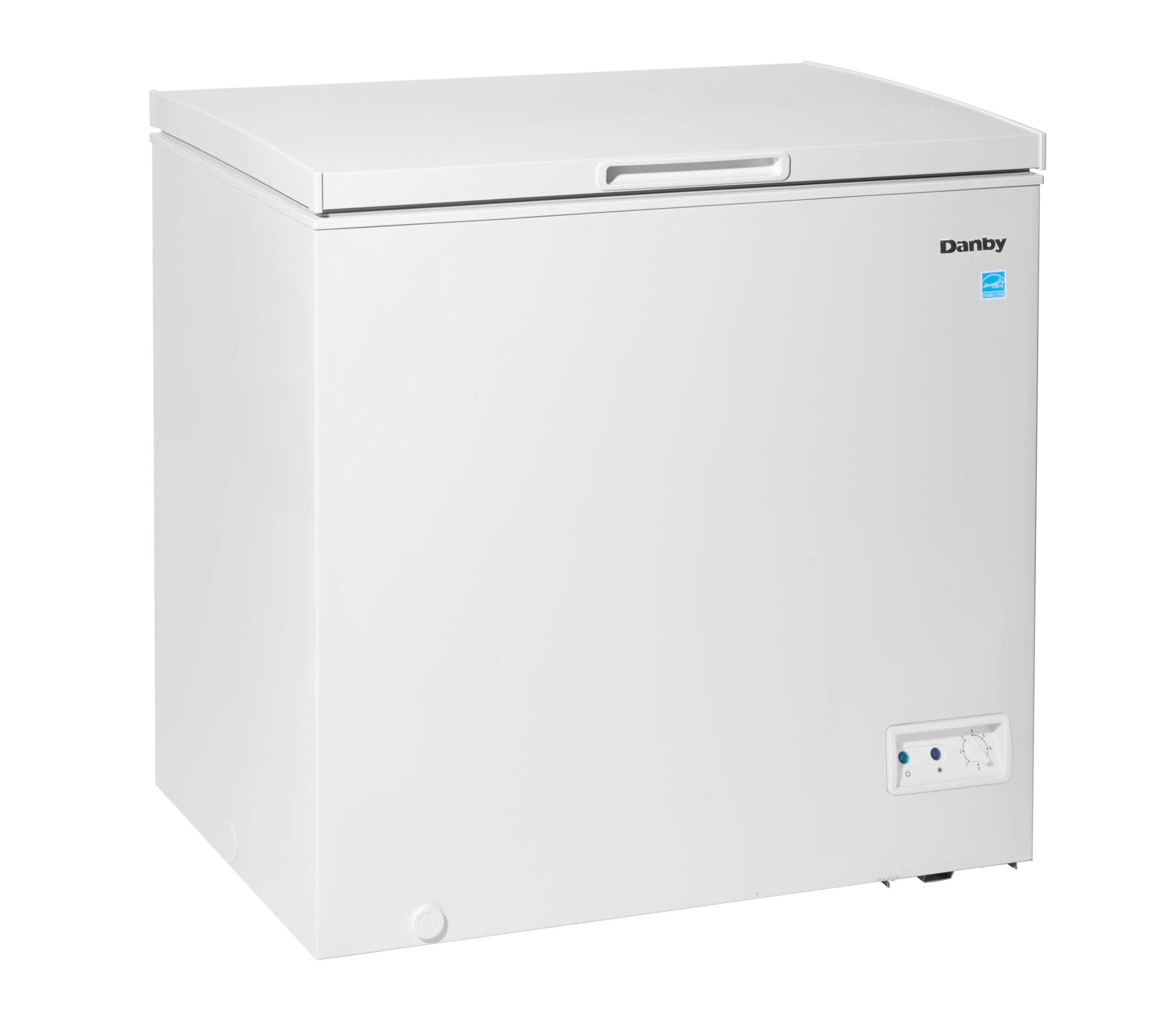 Danby - 7 cu. Ft Chest Freezer in White - DCF070A5WDB