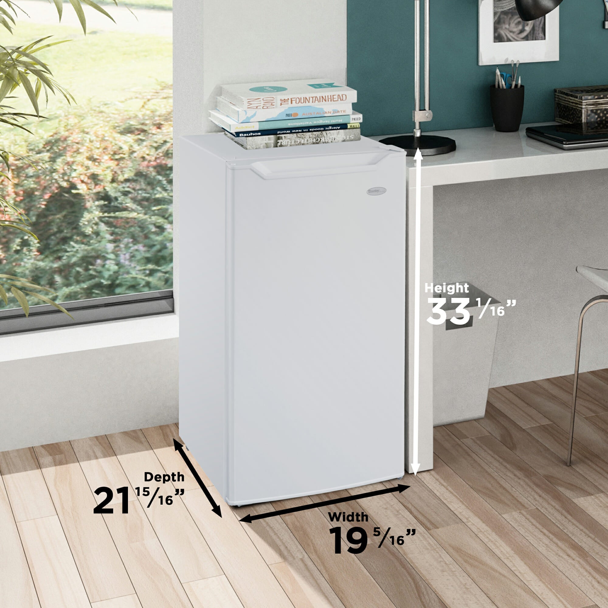Danby - 19.31 Inch 4.4 cu. ft Mini Fridge Refrigerator in White - DCR044B1WM