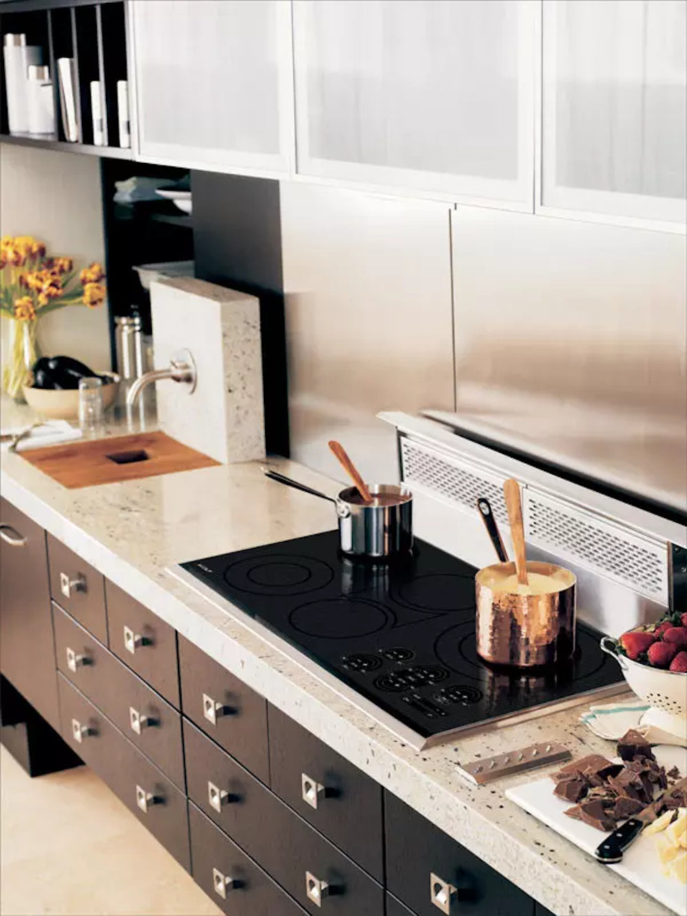 Wolf - 36 Inch 500 CFM Downdraft Vent in Stainless - DD36I