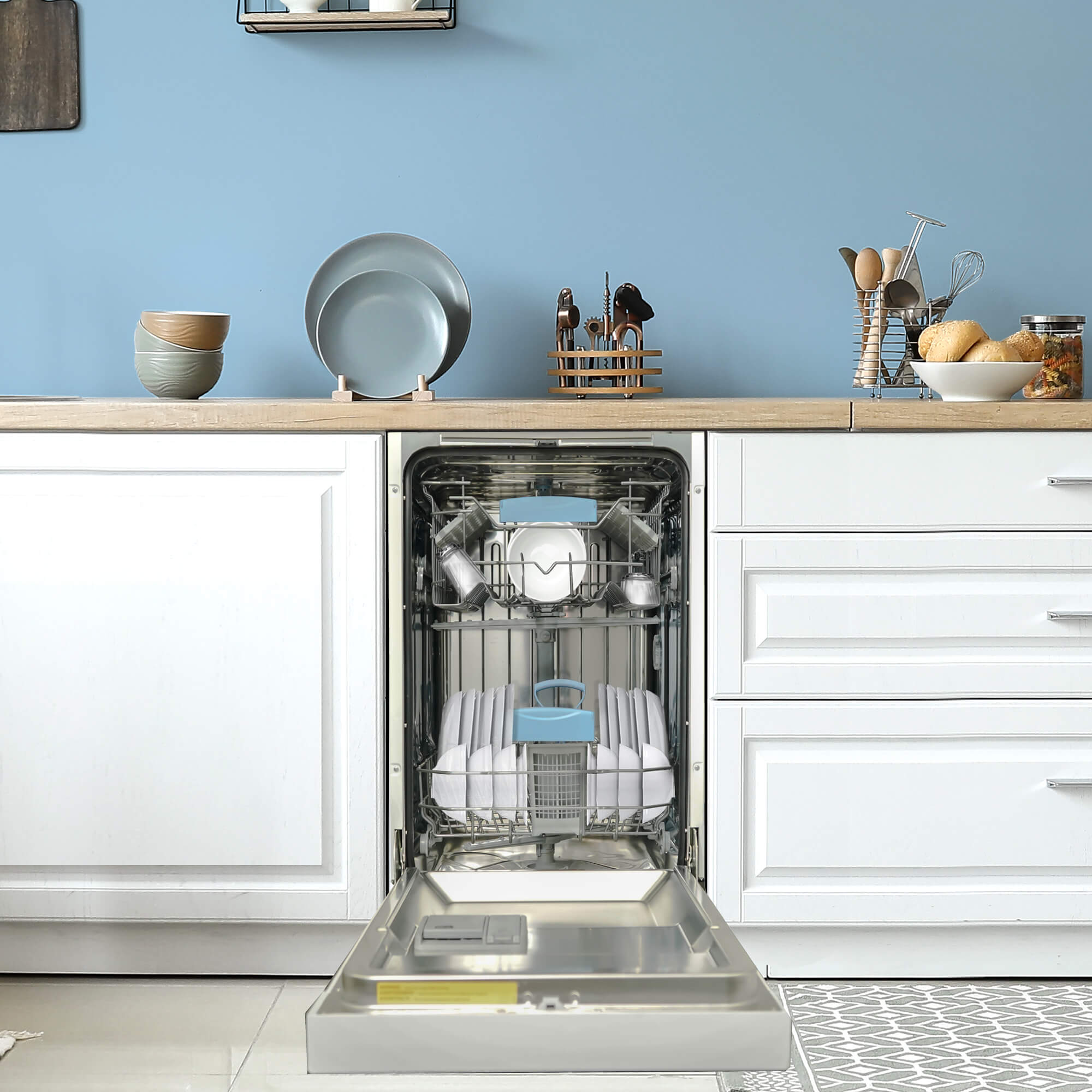 Danby - 51 dBA Built In Dishwasher in White - DDW18D1EW