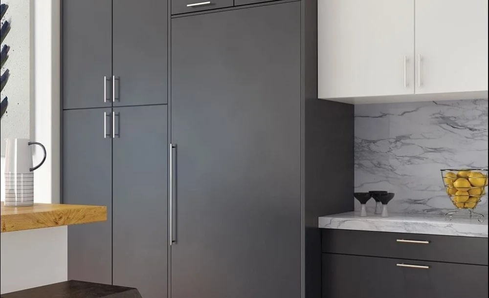 Sub-Zero - 19.4 cu. Ft Built In Freezer in Panel Ready - DEC3650FI/L