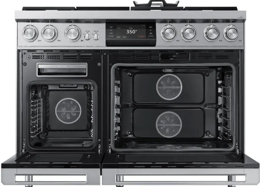 Dacor - 4.8 cu. ft Dual Fuel Range in Silver - DOP48C96DLS