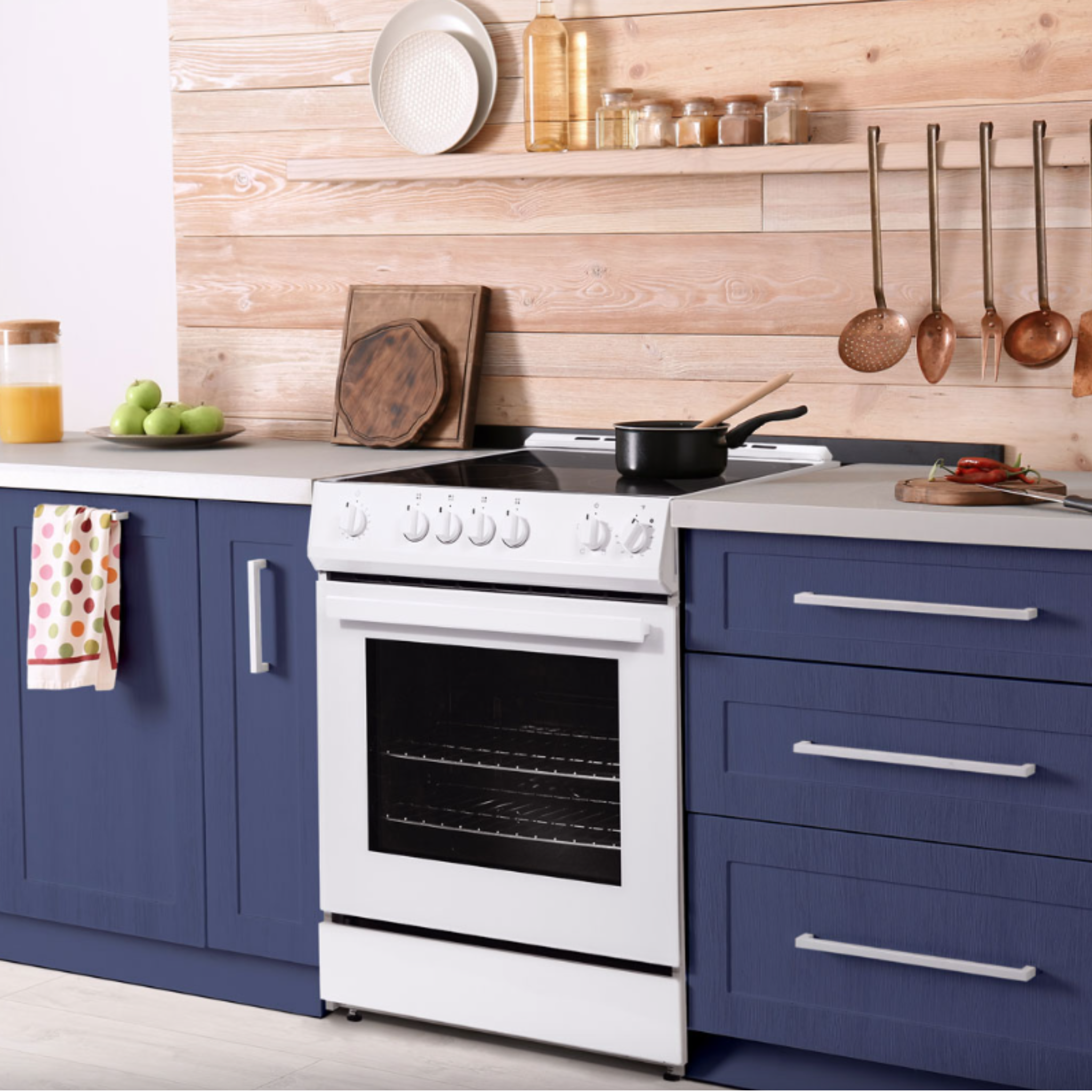 Danby - 5 cu. ft Electric Range in White - DRRM300WC