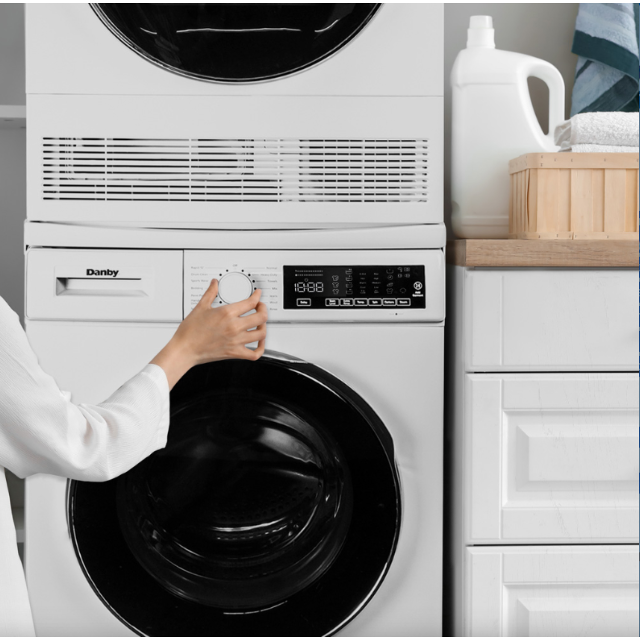 Danby - 2.2 cu. Ft Front Load Washer in White - DWM022D3WDB