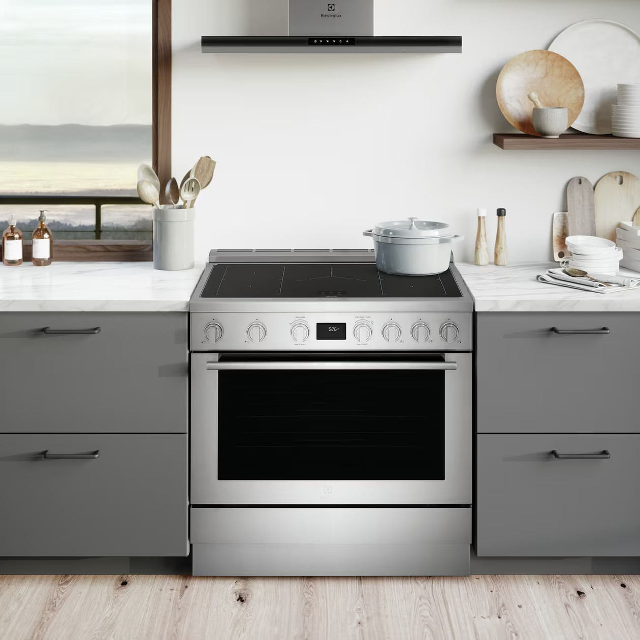 Electrolux - 4.4 cu. ft Induction Range in Stainless - ECFI3668AS