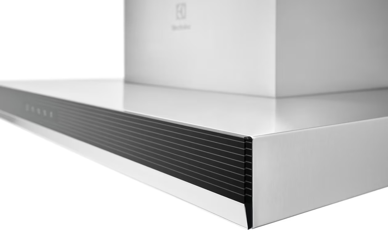 Electrolux - 30 Inch 412 CFM Wall Mount and Chimney Range Vent in Stainless - ECVW3062AS