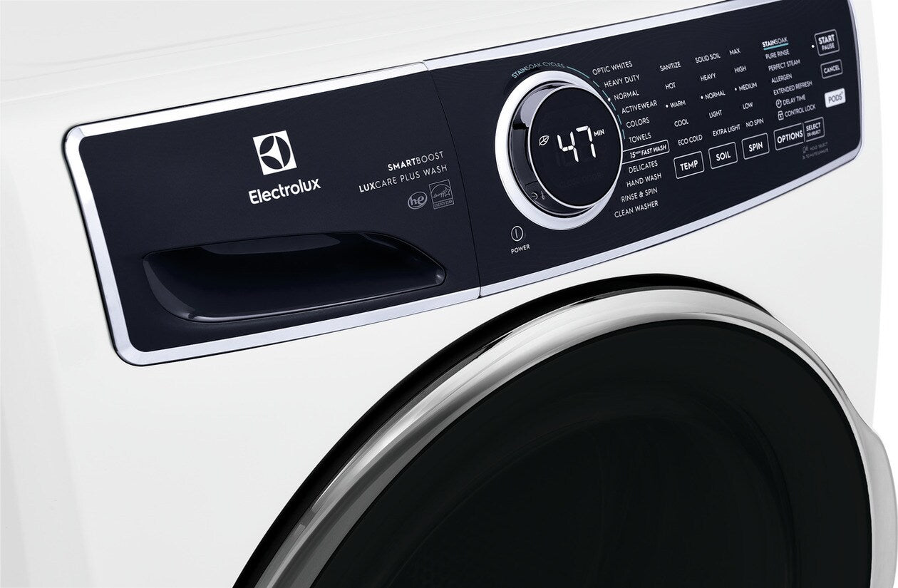 Electrolux - 5.2 cu. Ft Front Load Washer in White - ELFW7637AW
