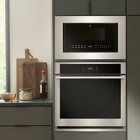 Electrolux - 1.5 cu. Ft Built In Microwave in Black - EMBS2411AB