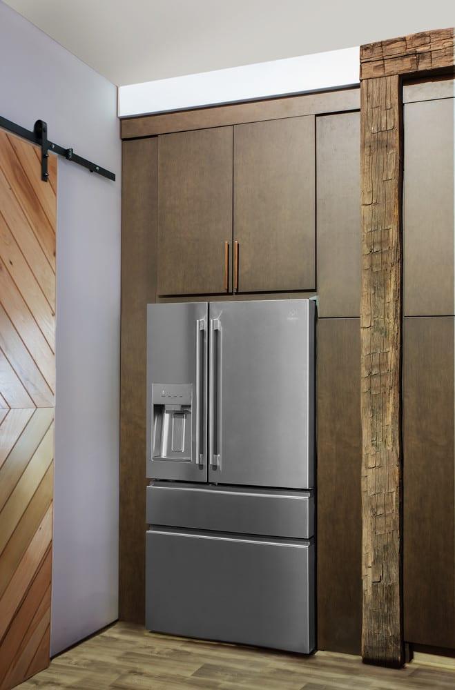 Electrolux - 36 Inch 22.6 cu. ft French Door Refrigerator in Stainless - ERMC2295AS