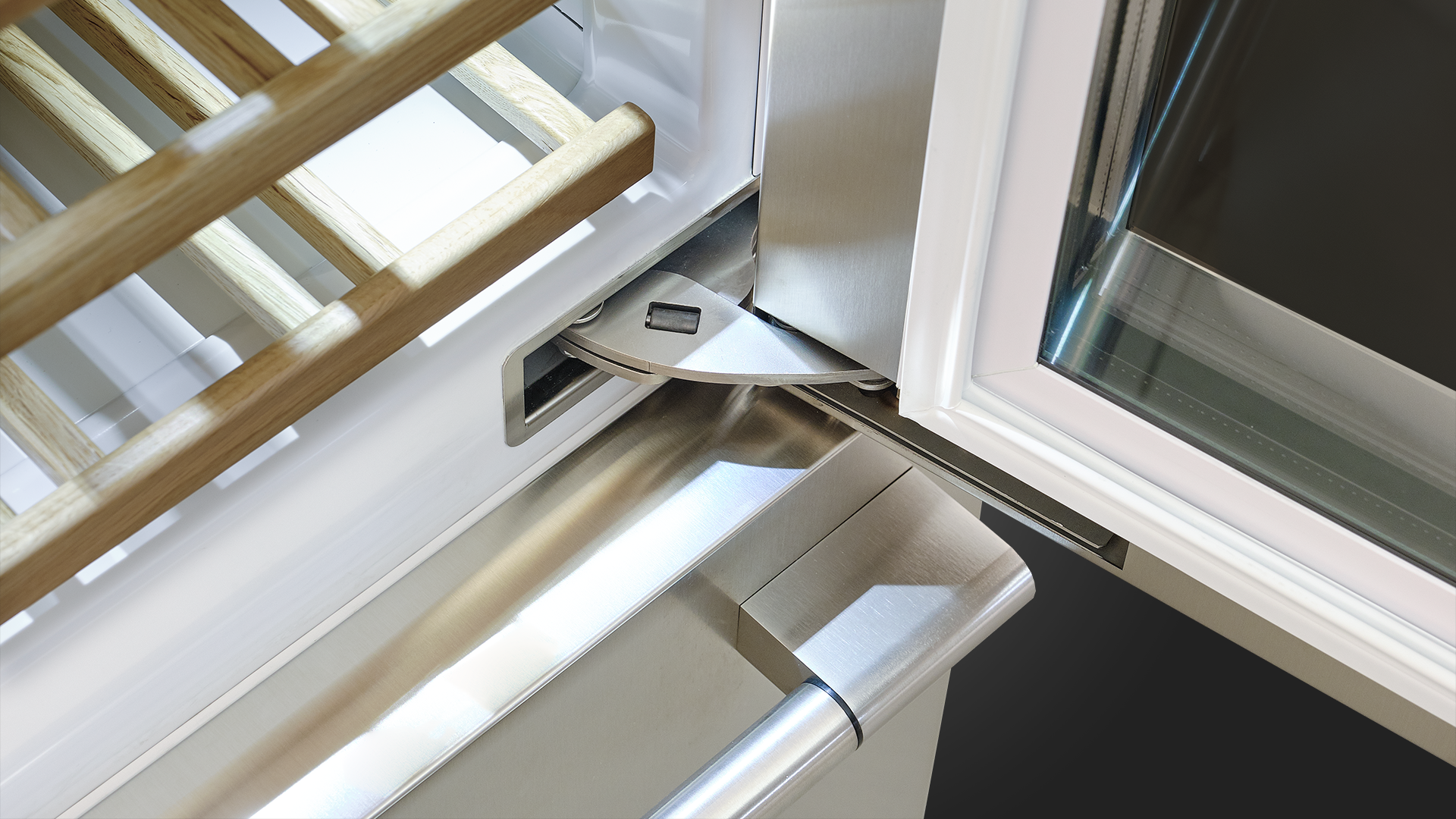 Fulgor - 24 Inch 54 Bottles cu. ft Wine Fridge Refrigerator in Stainless - F7PBW24S1-R