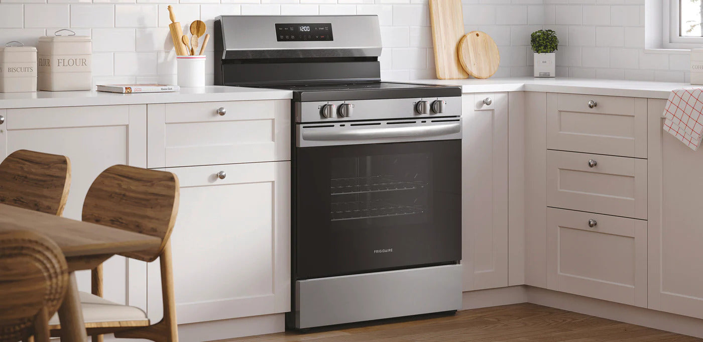 Frigidaire - 5.3 cu. ft Electric Range in Stainless - FCRE306CAS