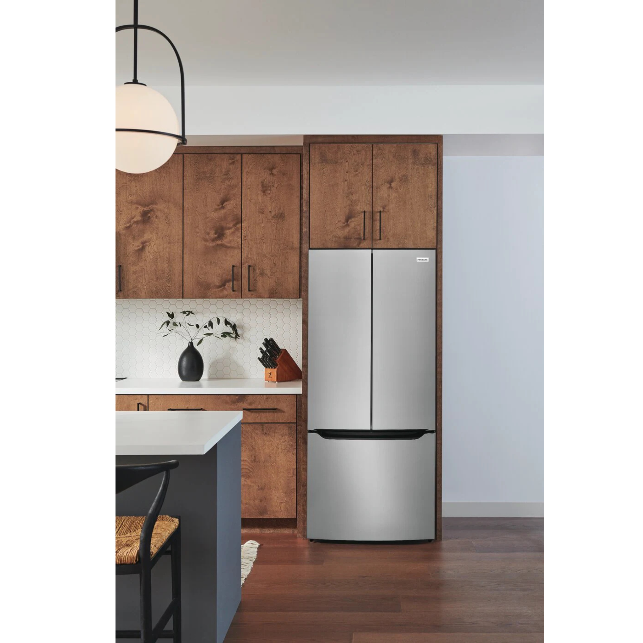 Frigidaire - 33 Inch 20 cu. ft French Door Refrigerator in Stainless - FRFG2033AV