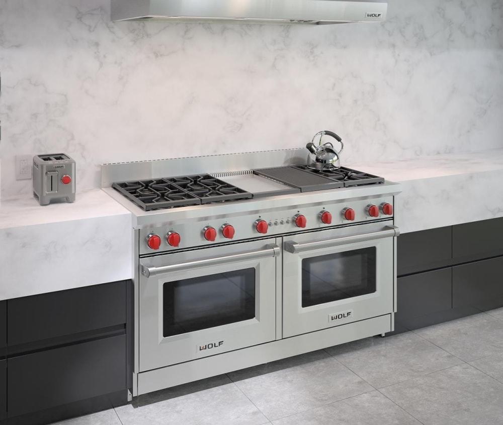Wolf - 8.8 cu. ft Gas Range in Stainless - GR606CG