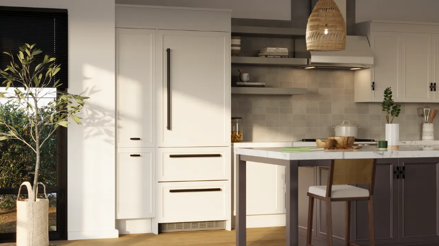 Liebherr - 30 Inch 14.1 cu. ft Bottom Mount Refrigerator in Panel Ready - HC1580G