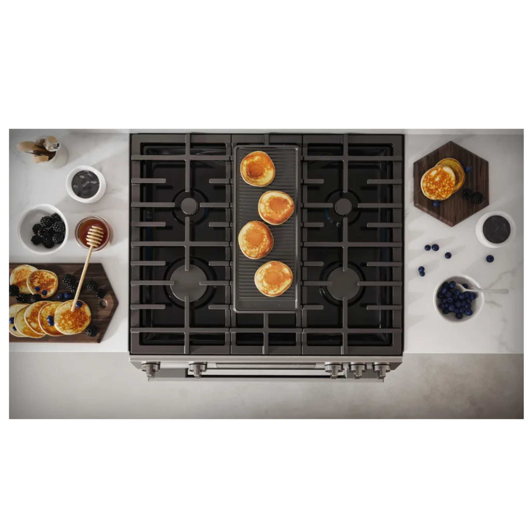 Bosch - 5.8 cu. ft Gas Range in Stainless - HGF1050MUC