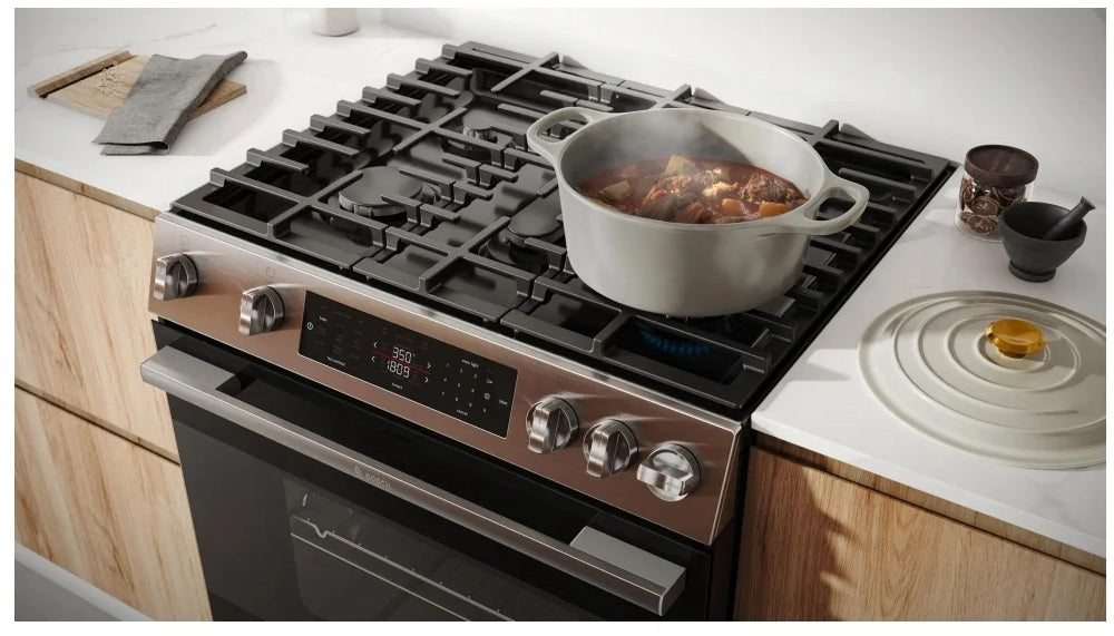 Bosch - 5.8 cu. ft Gas Range in Stainless - HGF3050MUC
