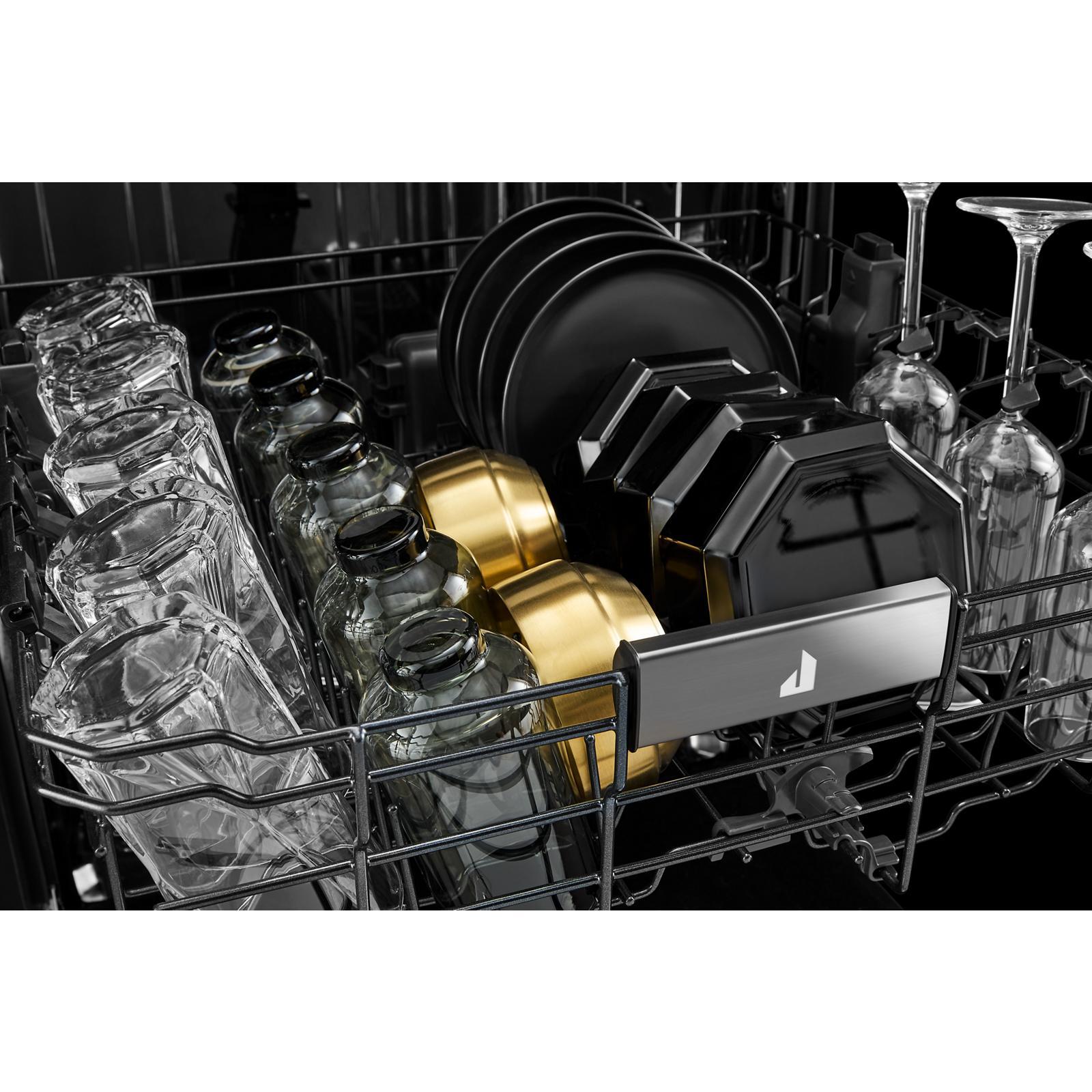 JennAir - 39 dBA Built In Dishwasher in Stainless - JDTS3924SL