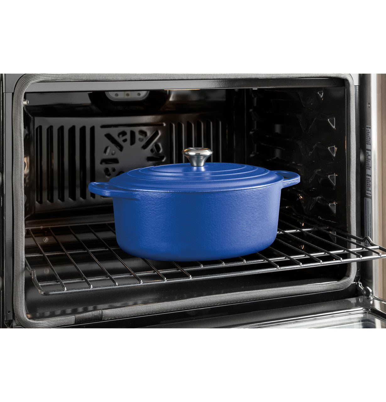 GE - 4.3 cu. ft Single Wall Oven in Stainless - JKS5000SVSS