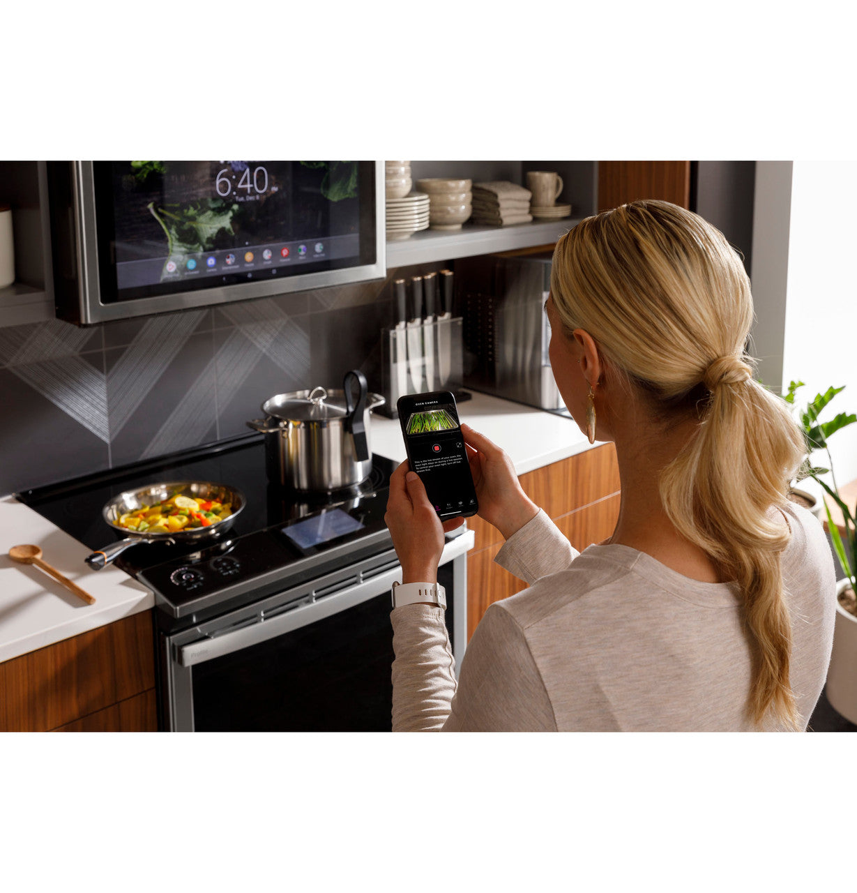 Cafe - Precision Cooking Probe with Bluetooth Dongle in Black - JXSOUSV1