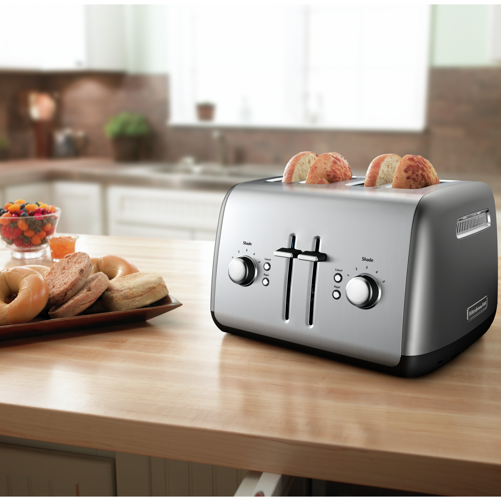 KitchenAid - Manual 4-Slice Toaster with Manual High-Lift Lever in Silver - KMT4115CU