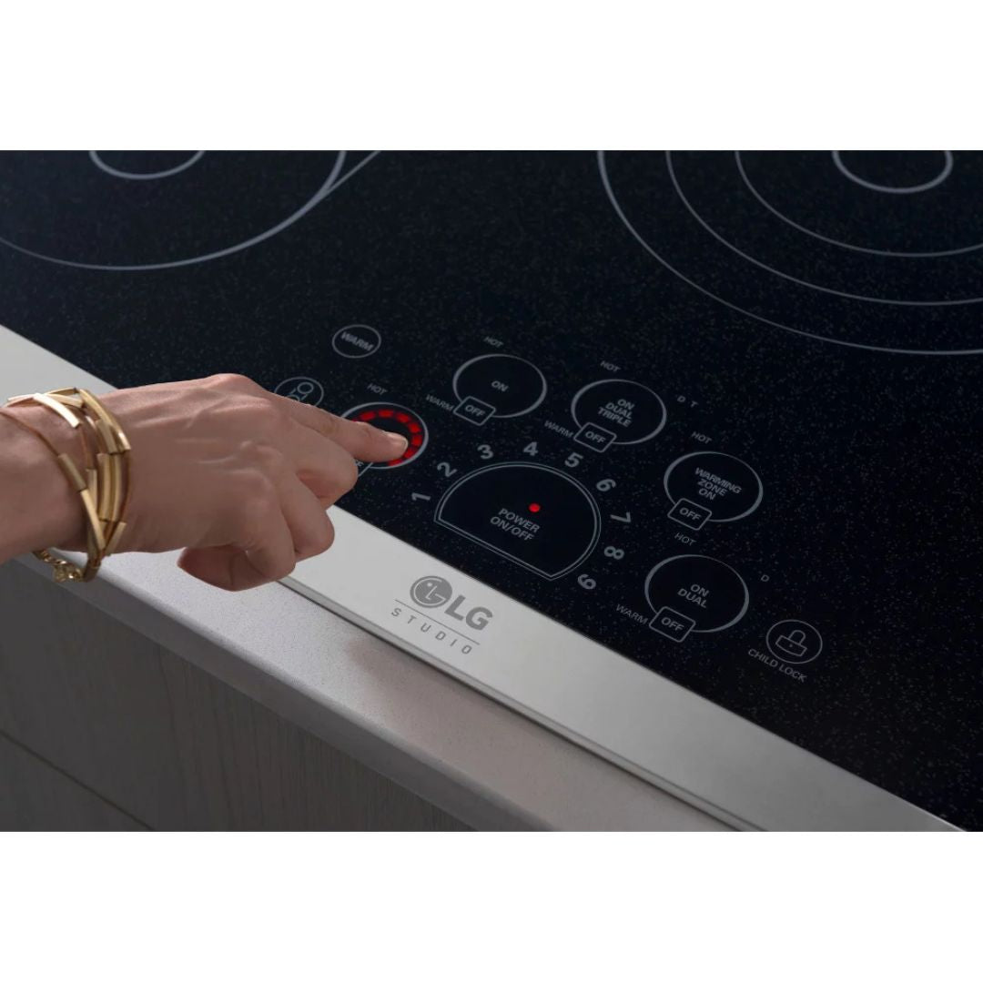 LG - 30.8 Inch Electric Cooktop in Stainless - LSCE305ST