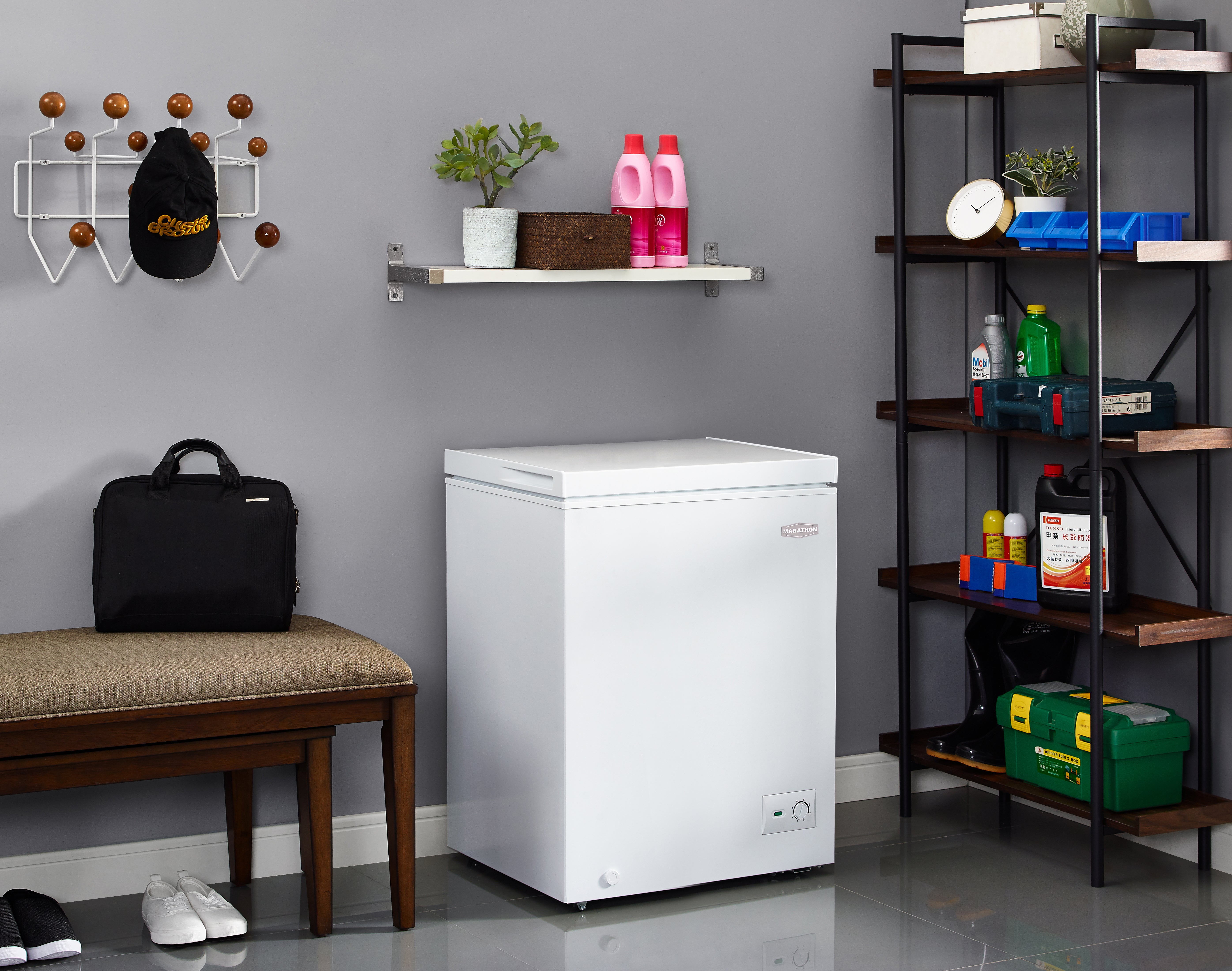 Marathon - 5 cu. Ft Chest Freezer in White - MCF51W