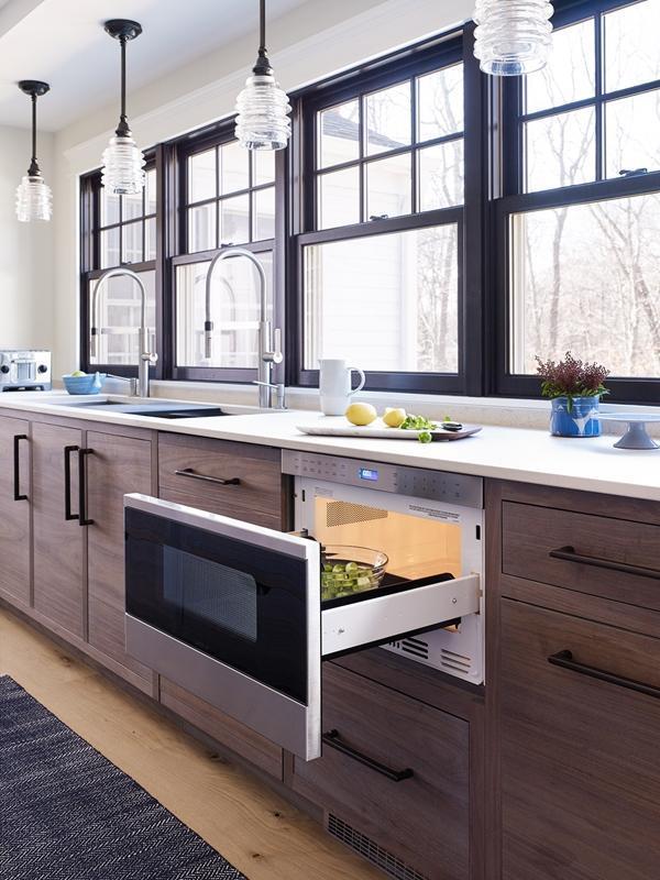 Wolf - 1.2 cu. Ft Built In Microwave in Stainless - MD24TE/S