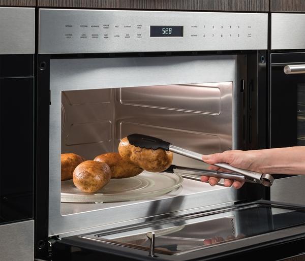 Wolf - 1.6 cu. Ft Built In Microwave in Stainless - MDD24TE/S/TH