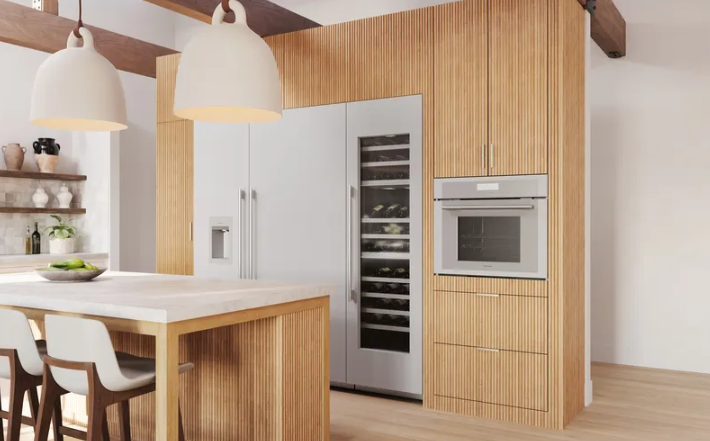 Thermador - 2.8 cu. ft Steam Wall Oven in Stainless - MEDS301BS