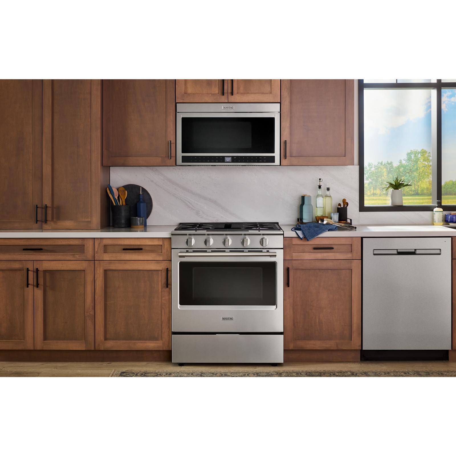 Maytag - 5 cu. ft Gas Range in Stainless - MSGS7030SZ