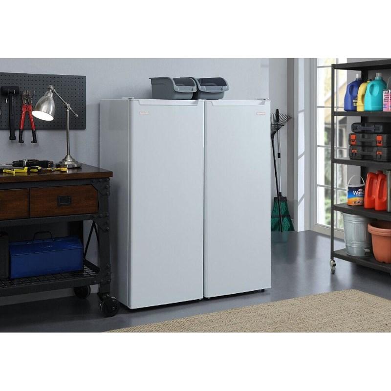Marathon - 6.5 cu. Ft Upright Freezer in White - MUF65W