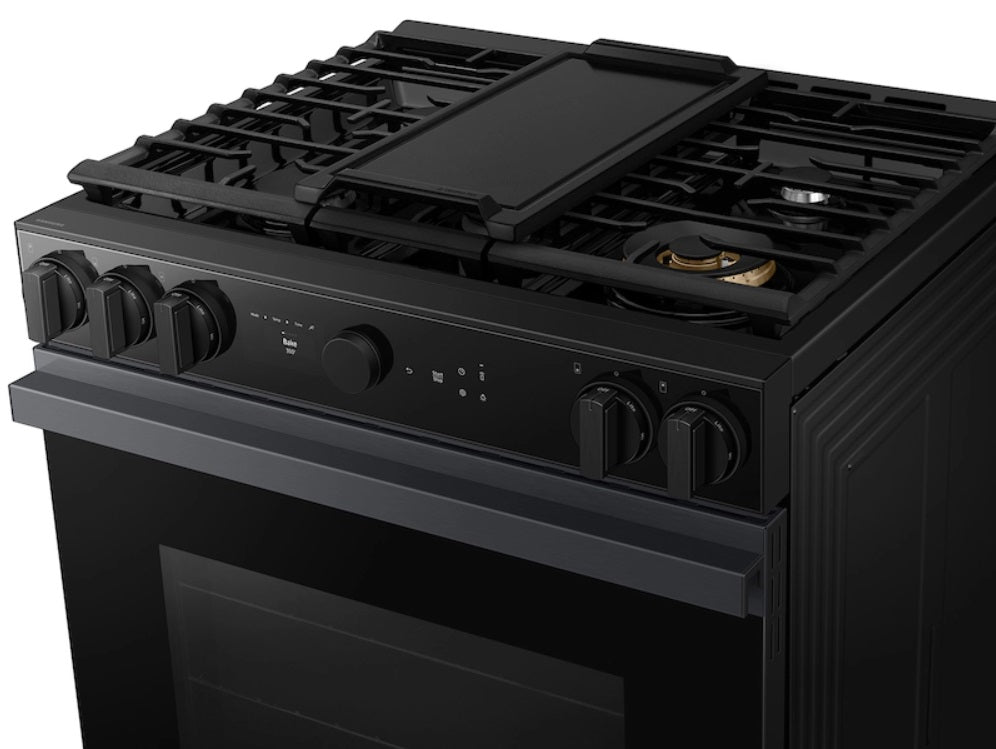 Samsung - 6 cu. ft Gas Range in Matte Black - NSG6DG8500MTAA