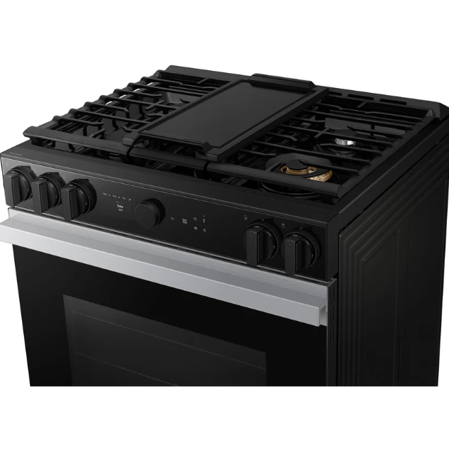 Samsung - 6 cu. ft Gas Range in Stainless - NSG6DG8500SRAA
