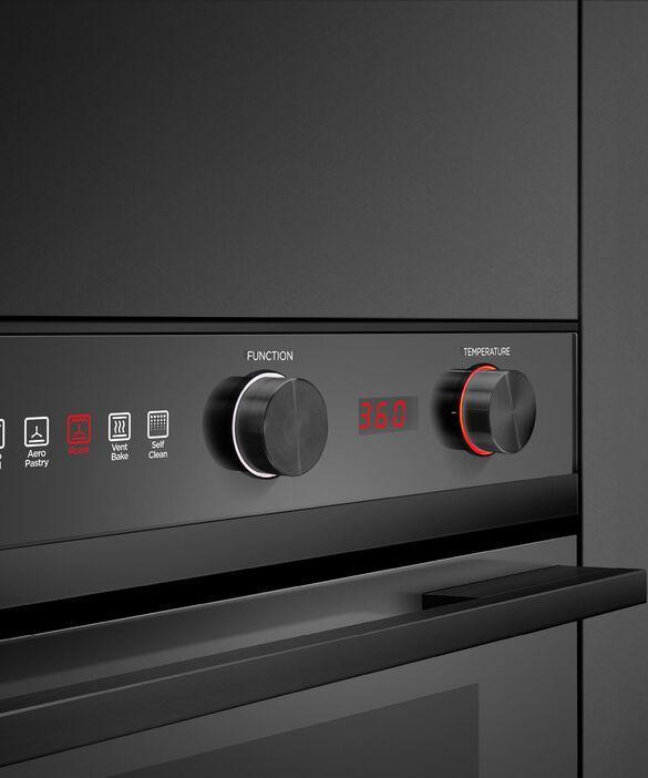 Fisher Paykel - 3 cu. ft Single Wall Wall Oven in Black - OB24SCD9PB1