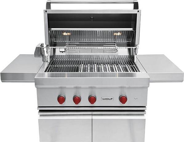 Wolf - 4 Burner Gas BBQ in Stainless - OG36