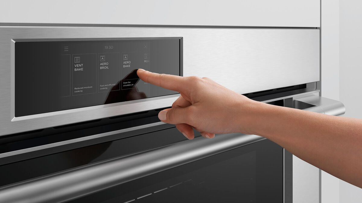 Fisher & Paykel - 1.9 cu. ft Steam Wall Oven in Stainless - OS30NPTX1