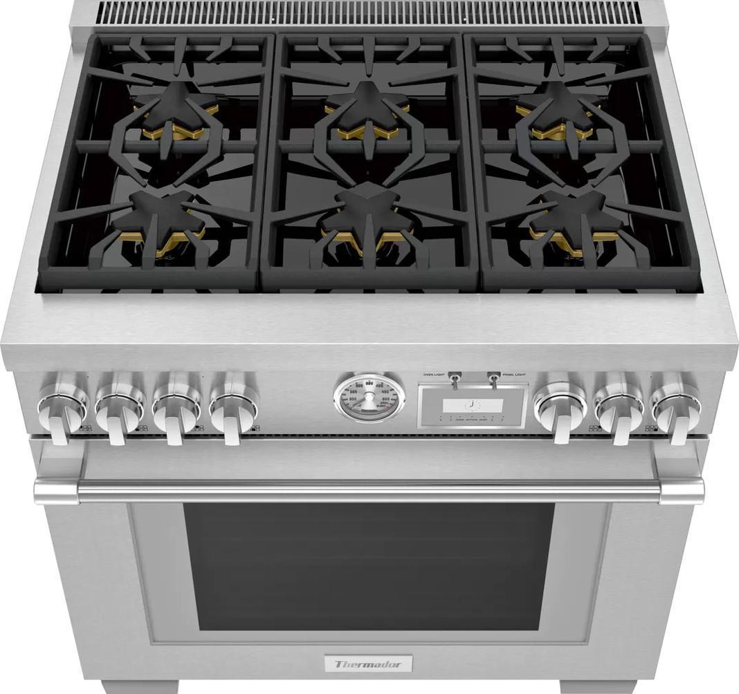Thermador - 5.7 cu. ft Dual Fuel Range in Stainless (Premium Floor Model) - PRD366WGC