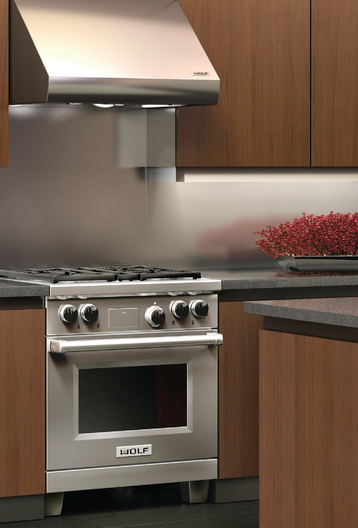 Wolf - 30 Inch Wall Mount and Chimney Range Vent in Stainless - PW302718